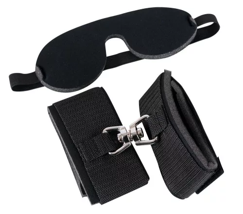 Bad Kitty Wristcuffs Eyemask