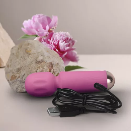 Rechargeable Mini Wand - Peony Pink